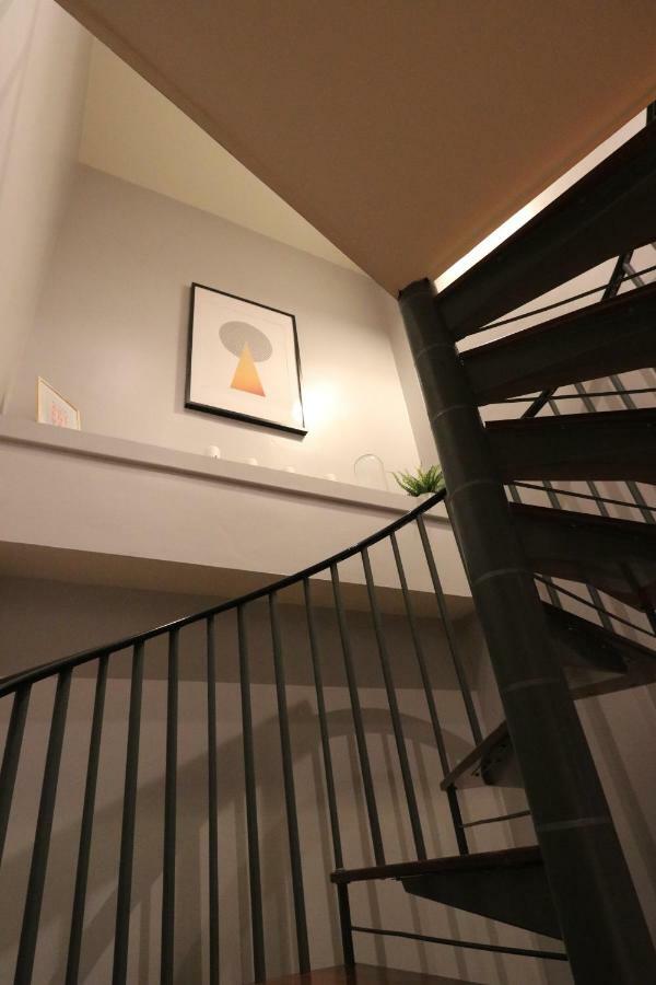 4B Loft Penthouse Industrial Decor With Canal & City Views Coventry Exterior photo