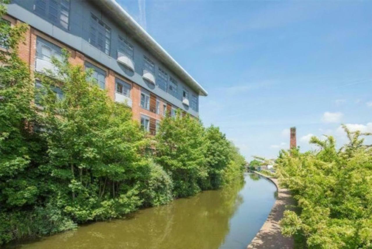 4B Loft Penthouse Industrial Decor With Canal & City Views Coventry Exterior photo